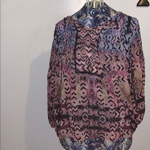 Women’s long sleeve shirt